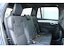 Volvo XC90 2.0 T8 Plug-in hybrid AWD Ultra Black Edition | SOH-waarde 100% |Luchtvering | Panoramisch Schuif-/Kanteldak | Head-up Display | Visual Park Assist incl. 360° Graden Camera | Trekhaak Semi Elektrisch Inklapbaar | Lederen Contourstoelen Met Elektrische Verstelling en Geheugen | 4-Zone Klimaatregeling | Stoelverwarming Voor en Achter | Stuurverwarming | Adaptieve Cruise Control | Pilot Assist | BLIS | Keyless | Harman/Kardon |