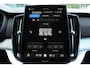 Volvo XC90 2.0 T8 Plug-in hybrid AWD Ultra Black Edition | SOH-waarde 100% |Luchtvering | Panoramisch Schuif-/Kanteldak | Head-up Display | Visual Park Assist incl. 360° Graden Camera | Trekhaak Semi Elektrisch Inklapbaar | Lederen Contourstoelen Met Elektrische Verstelling en Geheugen | 4-Zone Klimaatregeling | Stoelverwarming Voor en Achter | Stuurverwarming | Adaptieve Cruise Control | Pilot Assist | BLIS | Keyless | Harman/Kardon |