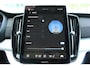 Volvo XC90 2.0 T8 Plug-in hybrid AWD Ultra Black Edition | SOH-waarde 100% |Luchtvering | Panoramisch Schuif-/Kanteldak | Head-up Display | Visual Park Assist incl. 360° Graden Camera | Trekhaak Semi Elektrisch Inklapbaar | Lederen Contourstoelen Met Elektrische Verstelling en Geheugen | 4-Zone Klimaatregeling | Stoelverwarming Voor en Achter | Stuurverwarming | Adaptieve Cruise Control | Pilot Assist | BLIS | Keyless | Harman/Kardon |
