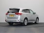 Mitsubishi Outlander 2.4 PHEV Instyle | Leder | Panorama dak | Stoelverwarming | Trekhaak |