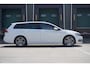 Volkswagen Golf Variant 1.4 TSI 150pk DSG Highline | R-line | Trekhaak | LED | Stoelverwarming | Adaptieve Cruise Control | App Connect