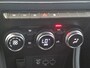 Renault Captur 1.6 E-Tech Hybrid 145 Intens | NAVIGATIE | ACHTERUITRIJCAMERA | PARKEERSENSOREN VOOR&ACHTER |