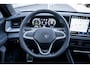 Volkswagen Tayron R-Line Edition | 'App-Connect' draadloze smartphone integratie | Automatische afstandsregeling (Adaptive Cruise Control) | Buitenspiegels elektrisch instel-, verwarm- en inklapbaar