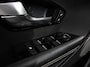 Land Rover Range Rover Evoque 2.0 Si 4WD Prestige Cruise control Climate control Lichtmetalen velgen Panorama dak Elektrische stoelen Keyless Parkeersensoren Camera Navigatie