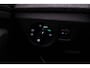 Skoda Scala Selection 1.0 TSI 115pk DSG Automaat Cruise control, Airco, LED koplampen, App connect, Parkeersensor achter, Bluetooth, DAB, Radio