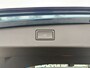 Volkswagen Tiguan R-Line Edition - eHybrid | 'App-Connect' draadloze smartphone integratie | Achteruitrijcamera (Rear View) | Automatische afstandsregeling (Adaptive Cruise Control)