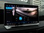 Volkswagen Tiguan R-Line Edition - eHybrid | 'App-Connect' draadloze smartphone integratie | Achteruitrijcamera (Rear View) | Automatische afstandsregeling (Adaptive Cruise Control)