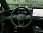 Volkswagen Tiguan R-Line Edition - eHybrid | 'App-Connect' draadloze smartphone integratie | Achteruitrijcamera (Rear View) | Automatische afstandsregeling (Adaptive Cruise Control)