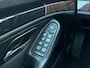 BMW 5-Serie 520i Lifestyle Edition Automaat | Leder | Climate | Cruise | Stoelverwarming | Sensoren