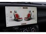 Land Rover Defender 2.0 P300e 110 X | FACELIFT | Explorer Pack | ClearSight | Meridian Surround | Trekhaak | Luchtvering | Koelbox | Panoramadak