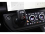 Land Rover Defender 2.0 P300e 110 X | FACELIFT | Explorer Pack | ClearSight | Meridian Surround | Trekhaak | Luchtvering | Koelbox | Panoramadak