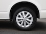 Volkswagen Transporter 2.0 TDI L1H1 150 PK Automaat | Trekhaak | Parkeerhulp voor + achter | Camera | Bijrijdersbank | Cruise Control | Multifunctioneel stuur | Radio | Navigatie |