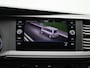 Volkswagen Transporter 2.0 TDI L1H1 150 PK Automaat | Trekhaak | Parkeerhulp voor + achter | Camera | Bijrijdersbank | Cruise Control | Multifunctioneel stuur | Radio | Navigatie |