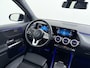 Mercedes-Benz EQA 250 Luxury Business Solution 67 kWh Accu | Sfeerverlichting | Dodehoek Assistentie | Stoelverwarming Voor | Achteruitrij Camera | DAB+ Radio