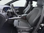 Mercedes-Benz EQA 250 Luxury Business Solution 67 kWh Accu | Sfeerverlichting | Dodehoek Assistentie | Stoelverwarming Voor | Achteruitrij Camera | DAB+ Radio