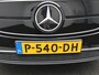 Mercedes-Benz EQA 250 Luxury Business Solution 67 kWh Accu | Sfeerverlichting | Dodehoek Assistentie | Stoelverwarming Voor | Achteruitrij Camera | DAB+ Radio