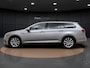 Volkswagen Passat 1.4 TSI PHEV GTE | Pano Dak | Camera | ACC | Elek. Achterklep | Matrix LED | Stoelverwarming | Spiegelpakket | 17'' |