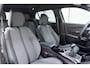 Peugeot 2008 1.2 Turbo 100pk Allure | LichtMetalen Velgen 17inch | Cruise Control | Parkeersensoren rondom | DAB + radio