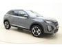 Peugeot 2008 1.2 Turbo 100pk Allure | LichtMetalen Velgen 17inch | Cruise Control | Parkeersensoren rondom | DAB + radio