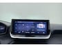 Peugeot 2008 1.2 Turbo 100pk Allure | LichtMetalen Velgen 17inch | Cruise Control | Parkeersensoren rondom | DAB + radio