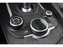 Alfa Romeo Giulia 2.0T | 19` lichtmetalen velgen | Climate control | Keyless start | Cruise control