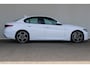 Alfa Romeo Giulia 2.0T | 19` lichtmetalen velgen | Climate control | Keyless start | Cruise control