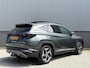 Hyundai Tucson 1.6 T-GDI HEV Premium Sky | 360° Camera | Trekhaak (1.650kg) | Adaptive Cruise Control | Schuif-/Kantel Dak | Elektrisch Verstelbare Stoelen (Memory Bestuurder) |