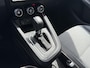 Renault Clio 1.6 E-Tech Full Hybrid 145 techno | NAP | Trekhaak | Pack Look | Pack Navigatie | LED | DAB | Achteruitrijcamera | Climate Control |