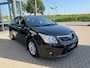 Toyota Avensis 2.0 VVTI DYNAMIC 152 PK AUTOMAAT AIRCO/ECC PDC LMV