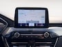 Ford Kuga 2.5 PHEV Titanium X | Dealer onderhouden | Automaat | Adapt. Cruise control | BLIS | HUD | Elektr. inklapbare trekhaak | Winter pack | B&O audio | Parkeersensoren voor en achter | Voor en achter camera | Elektr. achterklep | Draadloos opladen mobiel | Bovag garantie |