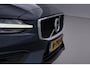 Volvo V60 T5 Momentum Pro | ACC | Panoramadak | Head-Up | Trekhaak | Camera | BLIS | Keyless | Stoel+Stuurverwarming