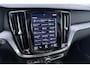 Volvo V60 T5 Momentum Pro | ACC | Panoramadak | Head-Up | Trekhaak | Camera | BLIS | Keyless | Stoel+Stuurverwarming