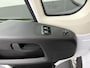 Opel Movano 2.2HDI 140PK Bakwagen+Laadklep | Airco | Camera | 3-Persoons | Dakspoiler