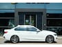BMW 3-Serie 330e 292pk eDrive Sport Line Sportstoelen Leder Digital cockpit Stoelverwarming LED NLauto Zeer Net!