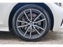 BMW 3-Serie 330e 292pk eDrive Sport Line Sportstoelen Leder Digital cockpit Stoelverwarming LED NLauto Zeer Net!
