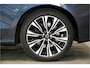 Volvo V60 2.0 T6 AWD 293kW/399pk Aut8 Plug-in hybrid Long Range Plus Bright PANORAMADAK + ADAPT.CRUISE + PILOT ASSIST + SPORTSTOELEN + EL.TREKHAAK + STOELVERWARMING V&A + STUURVERWARMING + ACHTERUITRIJCAMERA + BLIS + LANE ASSIST + LEER + PARKSENSOREN + 18" LM-VELGE