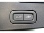 Volvo V60 2.0 T6 AWD 293kW/399pk Aut8 Plug-in hybrid Long Range Plus Bright PANORAMADAK + ADAPT.CRUISE + PILOT ASSIST + SPORTSTOELEN + EL.TREKHAAK + STOELVERWARMING V&A + STUURVERWARMING + ACHTERUITRIJCAMERA + BLIS + LANE ASSIST + LEER + PARKSENSOREN + 18" LM-VELGE
