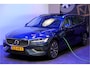 Volvo V60 2.0 T6 AWD 293kW/399pk Aut8 Plug-in hybrid Long Range Plus Bright PANORAMADAK + ADAPT.CRUISE + PILOT ASSIST + SPORTSTOELEN + EL.TREKHAAK + STOELVERWARMING V&A + STUURVERWARMING + ACHTERUITRIJCAMERA + BLIS + LANE ASSIST + LEER + PARKSENSOREN + 18" LM-VELGE