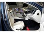 Volvo V60 2.0 T6 AWD 293kW/399pk Aut8 Plug-in hybrid Long Range Plus Bright PANORAMADAK + ADAPT.CRUISE + PILOT ASSIST + SPORTSTOELEN + EL.TREKHAAK + STOELVERWARMING V&A + STUURVERWARMING + ACHTERUITRIJCAMERA + BLIS + LANE ASSIST + LEER + PARKSENSOREN + 18" LM-VELGE