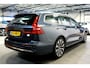 Volvo V60 2.0 T6 AWD 293kW/399pk Aut8 Plug-in hybrid Long Range Plus Bright PANORAMADAK + ADAPT.CRUISE + PILOT ASSIST + SPORTSTOELEN + EL.TREKHAAK + STOELVERWARMING V&A + STUURVERWARMING + ACHTERUITRIJCAMERA + BLIS + LANE ASSIST + LEER + PARKSENSOREN + 18" LM-VELGE