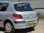 Peugeot 307 1.6-16V Gentry - Airco - Trekhaak - Climate -