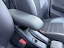 Peugeot 2008 1.2 Turbo 110 pk Allure Uitvoering | Vol-Automaat | Full Map Navigatie | Panoramadak | Parkeersensoren | Apple Carplay | 16'' lm-velgen met 4-Seizoen Banden | Trekhaak 1250KG | Climate Control.