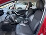 Peugeot 2008 1.2 Turbo 110 pk Allure Uitvoering | Vol-Automaat | Full Map Navigatie | Panoramadak | Parkeersensoren | Apple Carplay | 16'' lm-velgen met 4-Seizoen Banden | Trekhaak 1250KG | Climate Control.