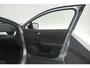 Renault Captur TCe 90 Zen | Trekhaak | Parkeersensoren | Navigatie | Stoelverwarming