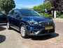 Suzuki S-Cross Sx4 1.0 Boosterjet 112PK Exclusive Automaat + 17"/ Navi/ Clima/ Cruise/ Camera/ Stoelverwarming/ NL auto