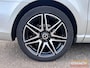 Mercedes-Benz V-klasse V250 Night black editie - L2H1 - Zilvergrijs - Trekhaak - MBUX - Dubbele schuifdeur - BPM vrij - Achterklep - Camera - Euro 6 - Leder -