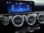Mercedes-Benz A-klasse 180 AMG Line | PANORAMADAK | 360 CAMERA | STOELVERWARMING | AMBIENT SFEERVERLICHTING | MEMORY STOELEN |