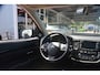 Mitsubishi Outlander 2.0 PHEV instyle | Navigatie | Leer | Stoelverwarming | Schuifkantel Dak | Elek Stoelen | Achteruitrij Camera | NL auto!! |