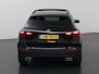Mercedes-Benz GLA 180 Business Solution AMG | Panoramaschuifdak | Premium Plus | Trekhaak | Nightpakket | Achteruitrijcamera | Stoelverwarming voor |