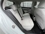 Volkswagen Golf 1.5 eTSI Style / Navigatie / App connect / Memory seat / Camera / Parkeersensoren V+A /